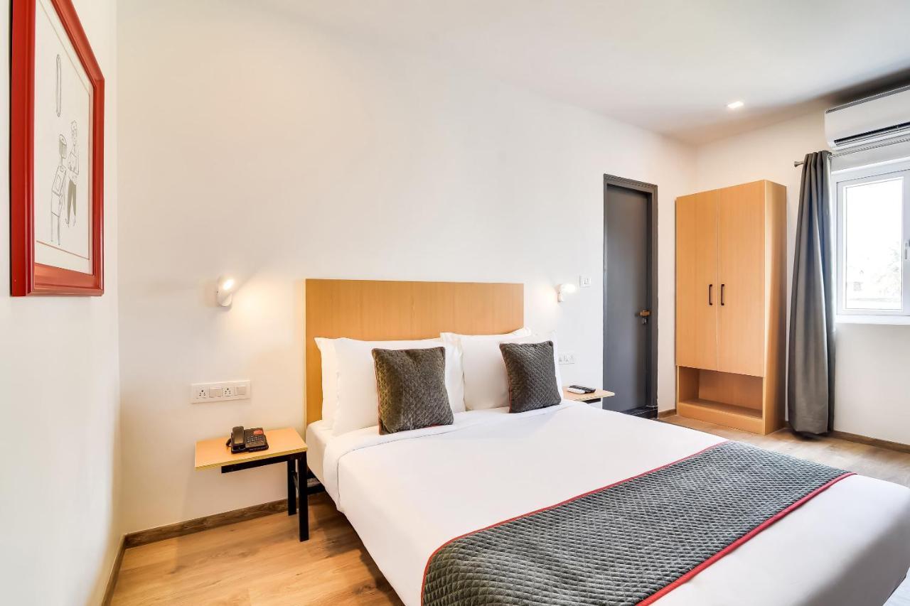 Oyo Townhouse 238 Ulsoor Hotel Bangalore Bagian luar foto